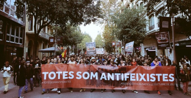 Manifestació del passat 11 de novembre de 2017 demanant l'absolució per un grup de sis antifeixistes encausats per una baralla contra ultres el 2013. @Cos_Valles