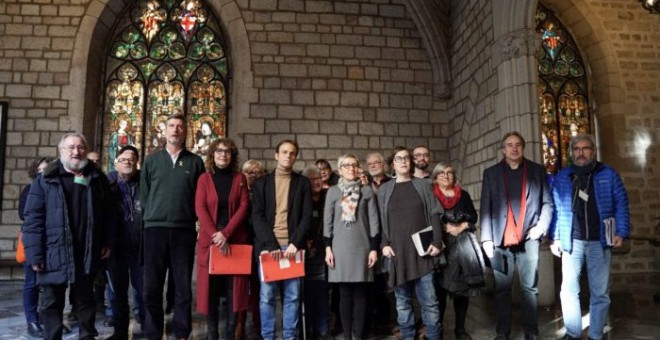 La trobada de representants municipals amb entitats memorialistes i de defensa dels drets humans per crear un front antifeixista. AJUNTAMENT DE BARCELONA