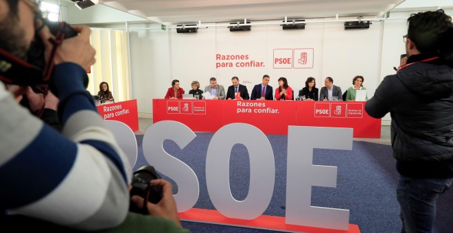 Reunión de la Ejecutiva Federal del PSOE celebrada en Ferraz, encabezada por el secretario general del partido y presidente del Gobierno, Pedro Sánchez. EFE/Fernando Alvarado