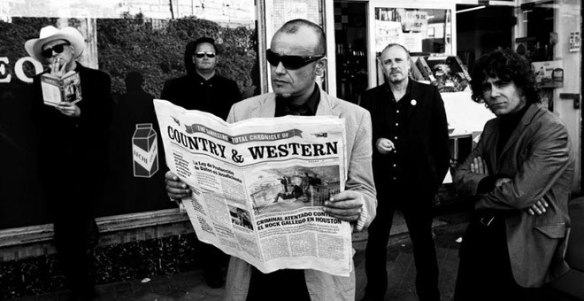Foto promocional del vinilo 'Country & Western', de Siniestro Total. / DAVID HERRANZ