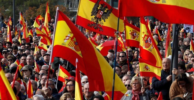 manifestación convocada por la Fundación para la Defensa de la Nación Española (DENAES)