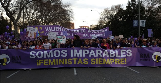 Cabecera de la manifestación feminista del 8M en Madrid. / FERMÍN GRODIRA
