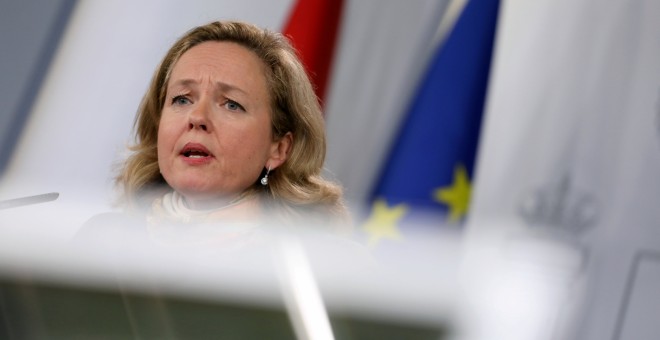 La ministra de Economía, Nadia Calviño, en una rueda de prensa en el Palacio de la Moncloa tras la reunión del Consejo de Ministros. REUTERS/Susana Vera