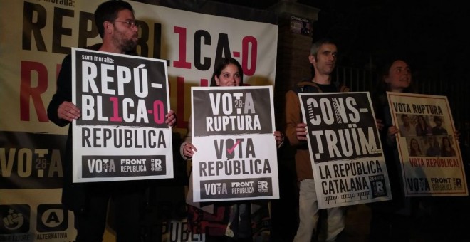 Presentació del cartell de campanya de Front Republicà. @Front_Republica