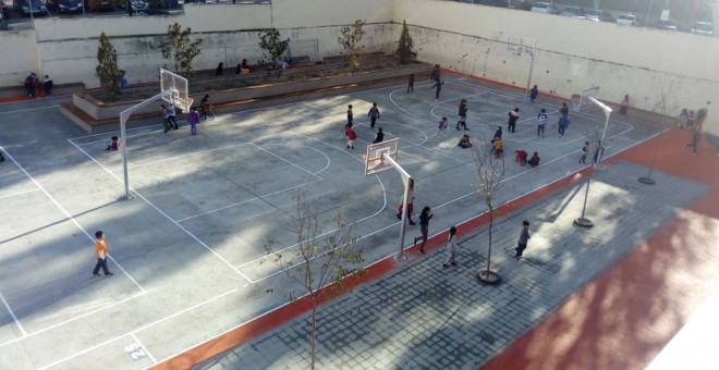 Panorámica del patio del colegio Juan Sebastián Elcano. Imagen Ayuntamiento de Madrid.