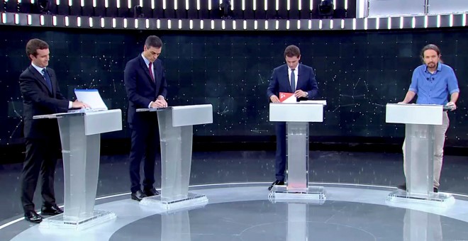 Pablo Casado (PP), Pedro Sanchez (PSOE), Albert Rivera (Ciudadanos) y Pablo Iglesias (Unidas Podemos), en el debate electoral en TVE. REUTERS