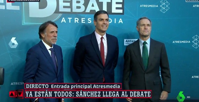 Llega Pedro Sánchez al debate de Atresmedia.