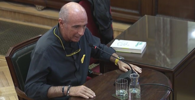 Lluís Llach durante su declaración ante el Tribunal Supremo durante el juicio del procés.