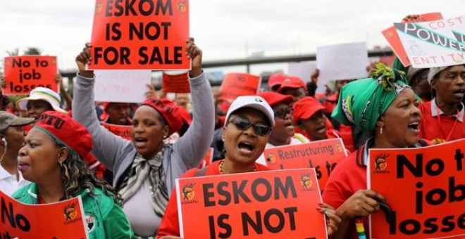 Huelga de la plantilla de la compañía eléctrica Eskom.EFE