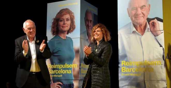 L'alcaldable d'ERC per Barcelona, Ernest Maragall, al costat de la número dos de la seva candidatura, Elisenda Alamany, durant l'acte d'inici de campanya que Esquerra Republicana celebra aquesta nit a Barcelona, EFE/Toni Albir