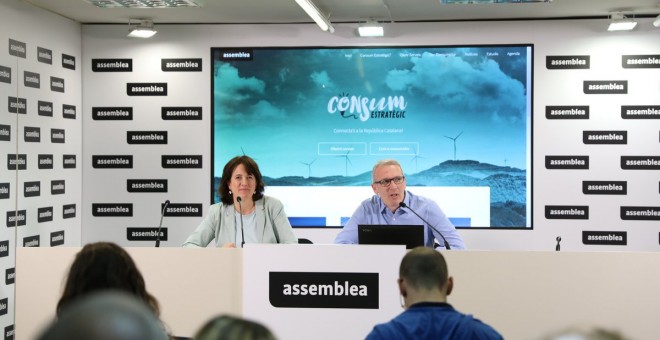 Roda de premsa de l'ANC amb la persidenta Elisenda Paluzie i David Fernàndez. @assemblea