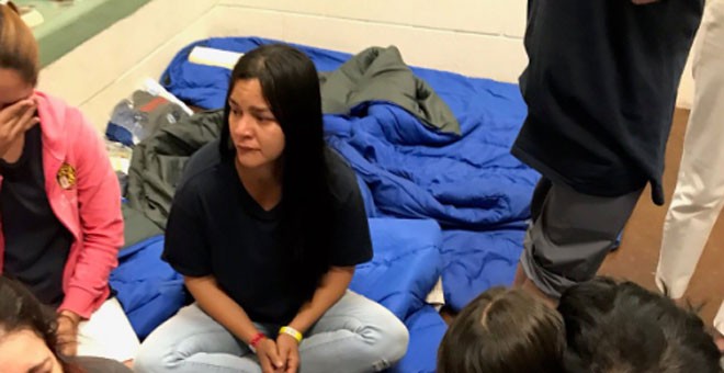 Mujeres migrantes en un centro de detención de Texas. TWITTER ALEXANDRIA OCASIO-CORTEZ