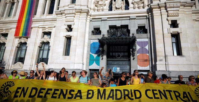 Manifestación en defensa de Madrid Central. / EFE