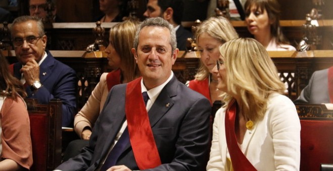 Forn, al costat d'Elsa Artadi, al ple de constitució de l'Ajuntament de Barcelona, el passat 15 de juny.