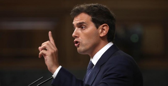 22/07/2019.- El líder de Ciudadanos Albert Rivera, durante su intervención en la primera jornada del debate de investidura que afronta el líder socialista, Pedro Sánchez, y que puede desembocar en su elección como presidente del primer Ejecutivo de coalic