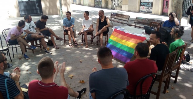 Activistes gais al barri de Gràcia. ANDER ZURIMENDI