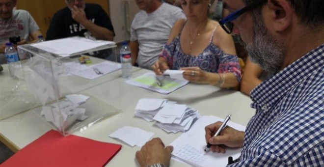 Recuento de los votación de los trabajadores de Trablisa. Europa Press