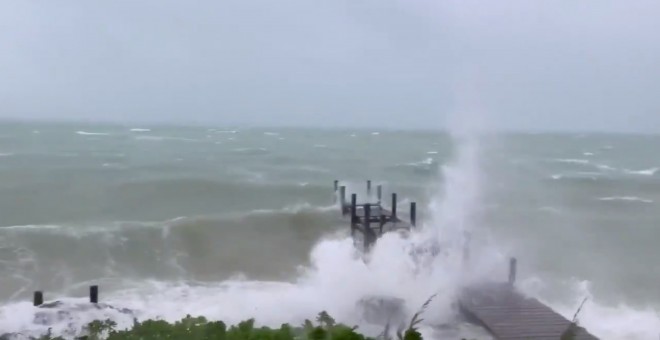 01/09/2019 - El huracán Dorian descarga su furia sobre las Bahamas. / REUTERS