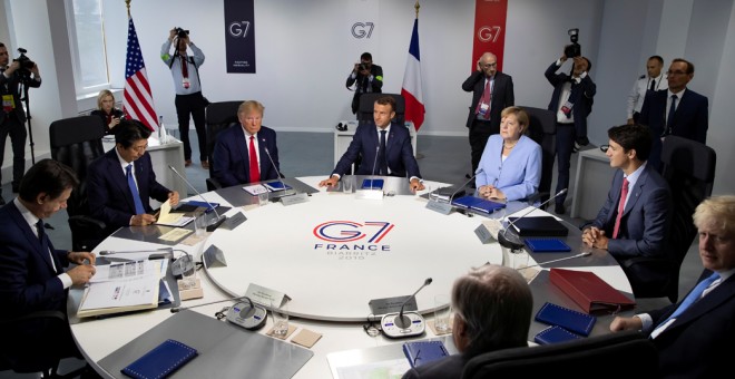 Los líderes de los países del G-7 (Giuseppe Conte, de Italia; Shinzo Abe, Japón; Donald Trump, EEUU; Emmanuel Macron, Francia; Angela Merkel, Alemania; Justin Trudeau, Canadá; y Boris Johnson, Reino Unido), en la última cumbre en la localidad francesa de