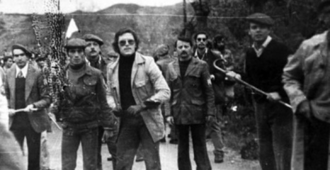 Stefano Delle Chiaie junto a Cherid y otros miembros de organizaciones de extrema derecha en Montejurra