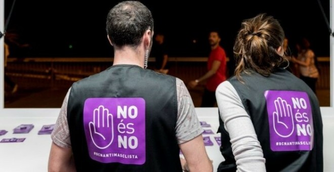 Imatge d'arxiu d'un punt lila en el marc de la campanya 'no és no' de l'Ajuntament de Barcelona. Ajuntament de Barcelona