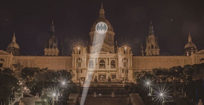 El Museu Nacional d'Art de Catalunya homenajea a Batman en el 80 aniversario del Caballero Oscuro. / DC
