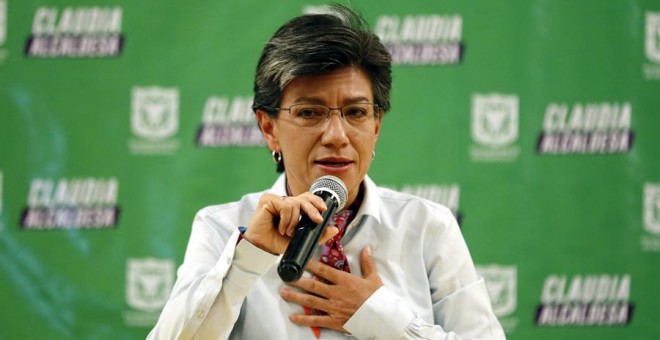 28/10/2019.- La alcaldesa electa de Bogotá, Claudia López, habla este lunes durante una rueda de prensa en Bogotá (Colombia). EFE/Mauricio Dueñas Castañeda