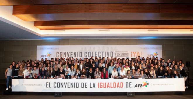 Jugadores primera divisió reclamant el conveni de la igualtat. AFE