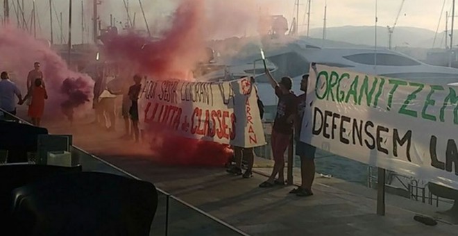 Fragment del vídeo difós per Arran de l'acció al port de Palma el 2 d'agost de 2017 per protestar contra el model turístic de la ciutat. Arran