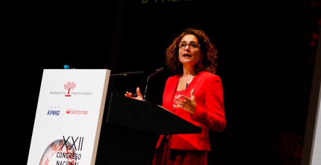 La ministra de Hacienda en funciones, María Jesús Montero, en la clausura del XXII Congreso Nacional de la Empresa Familiar, en Murcia. E.P./Edu Botella