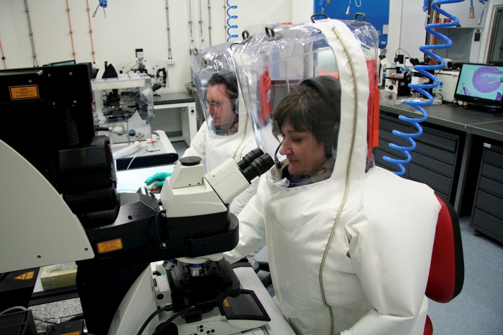 31/01/2020.- Científicos australianos trabajan para elaborar una vacuna contra el coronavirus. / EFE