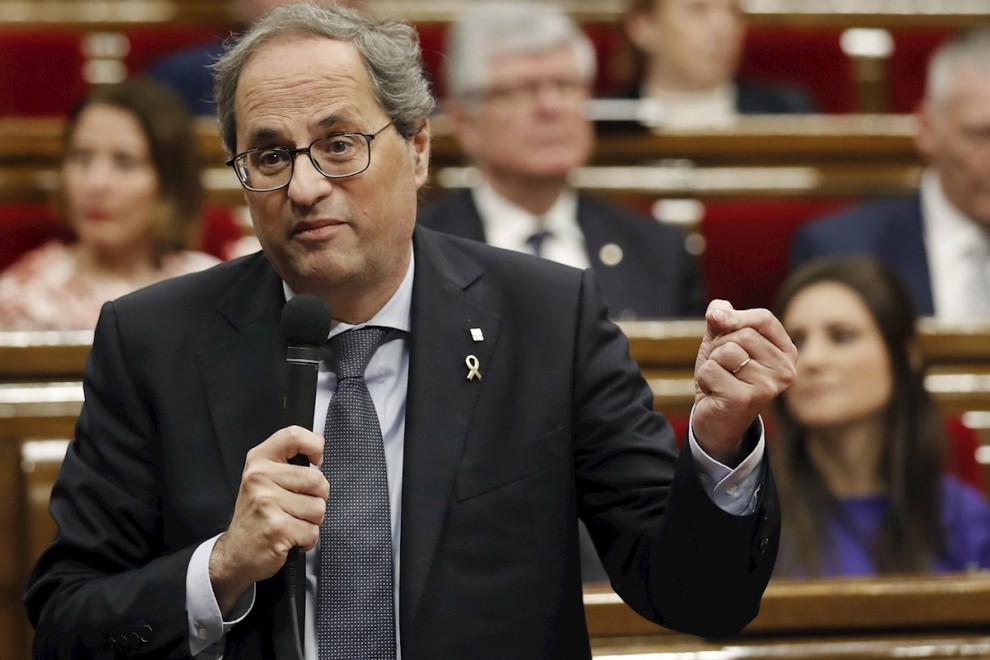 12/02/2020.- El presidente de la Generalitat, Quim Torra, durante la sesión de control al Govern en el pleno del Parlament. EFE/Andreu Dalmau