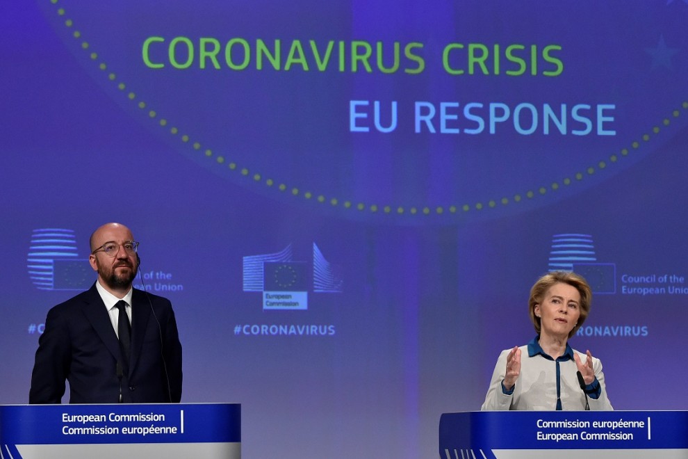 El presidente del Consejo Europeo Charles Michel y la presidenta de la Comisión Europea, Ursula von der Leyen, en una rueda de prensa en Bruselas. REUTERS/John Thys/Pool