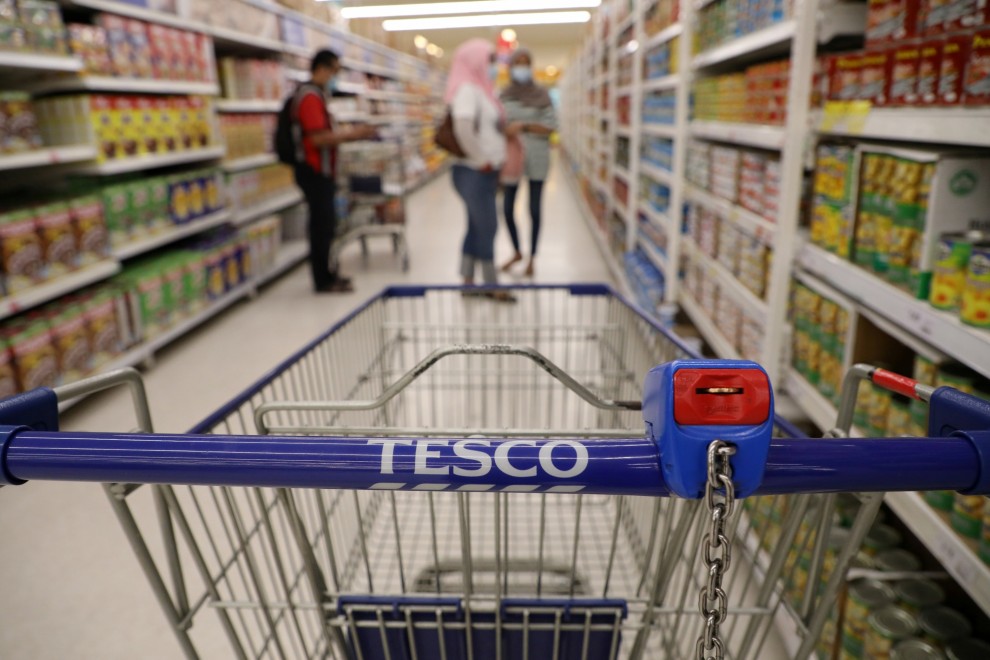 Trabajadoras de otras cuatro importantes cadenas de supermercados (Sainsbury, Tesco, Co-op y Morrison) han abierto demandas por la igualdad salarial. / REUTERS
