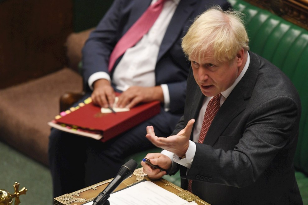 El primer ministro británico Boris Johnson hablando en el debate sobre el proyecto de ley de mercados internos propuesto por el gobierno en la Cámara de los Comunes en Londres. EFE / EPA / JESSICA TAYLOR / FOLLETO DEL PARLAMENTO DEL REINO UNIDO