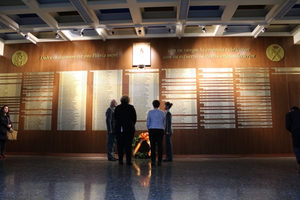 El polémico memorial fue inaugurado el 17 de mayo del año pasado en el salón de actos de la comandancia de la  Guardia Civil de Zaragoza. /GUARDIA CIVIL