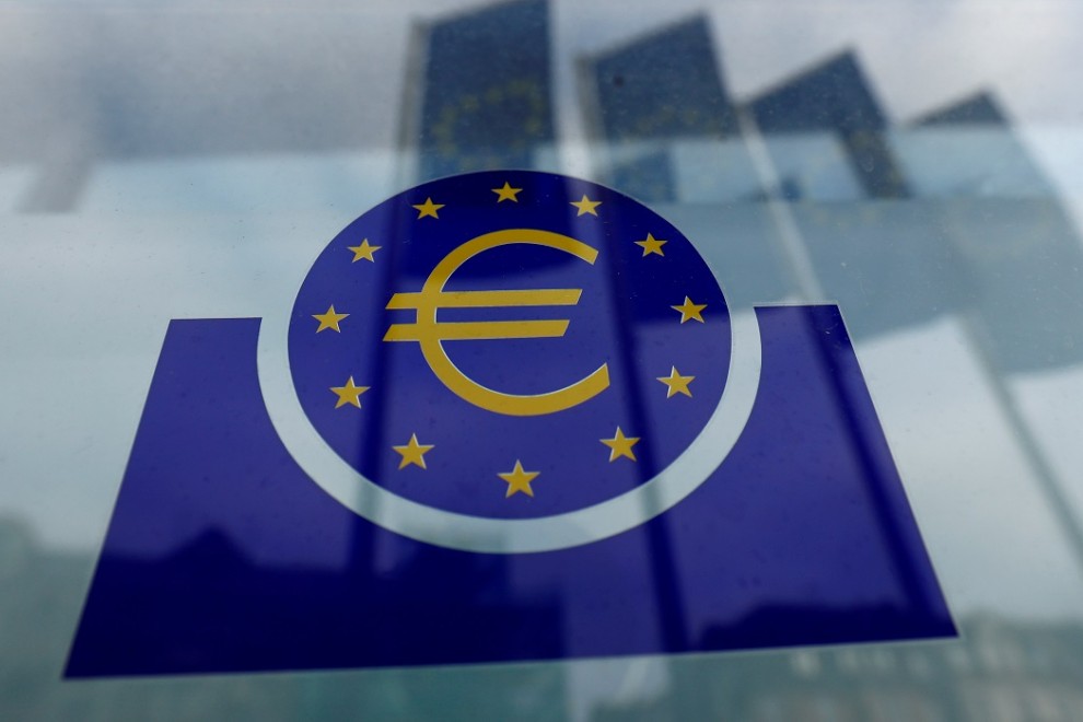 El logo del BCE, a la entrada de su sede en Fráncfort. REUTERS/Ralph Orlowski