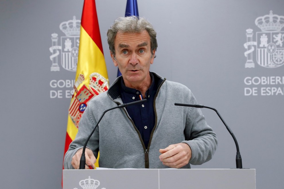 El director del Centro de Coordinación de Alertas y Emergencias Sanitarias, Fernando Simón, ofrece una rueda de prensa este jueves en Madrid para actualizar la situación de la pandemia.