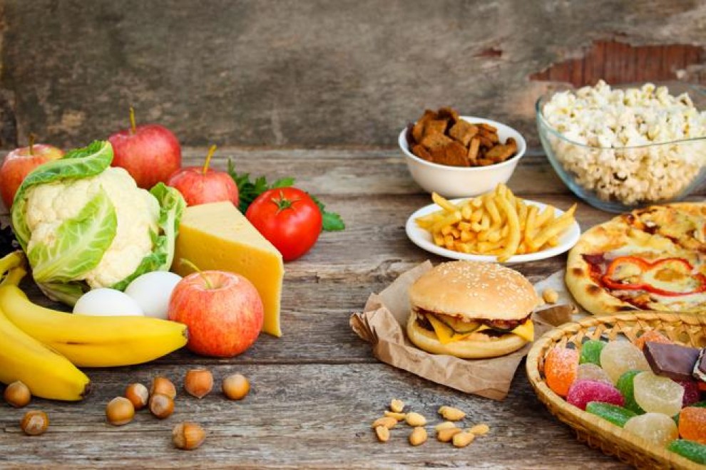 Un estudio publicado en el American Journal of Clinical Nutrition concluye que las personas que abusan de los alimentos ultraprocesados tienen más probabilidades de morir de enfermedades cardiovasculares y cerebrovasculares.