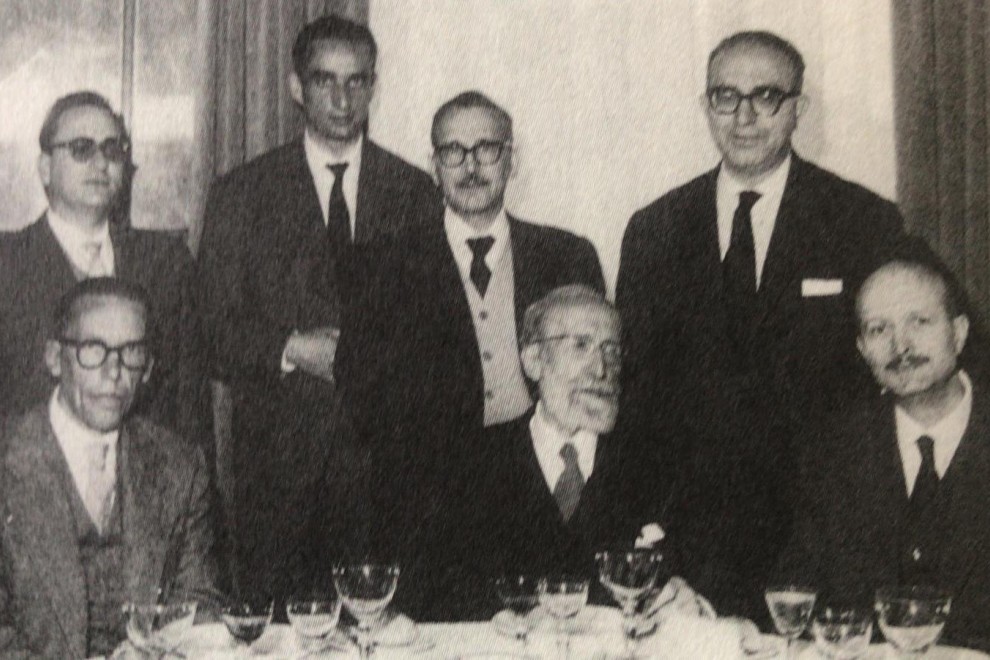 Aníbal Otero, con Ramón Menéndez Pidal (centro).