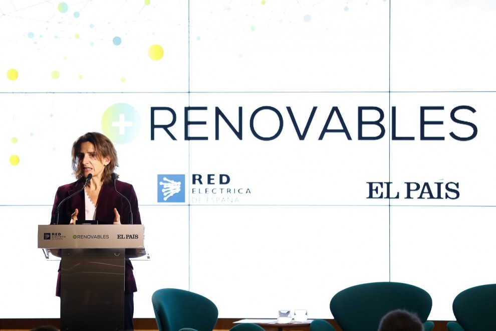La ministra para la Transición Ecológica, Teresa Ribera, en una jornada sobre energía renovables. E.P./Óscar J.Barroso