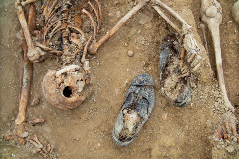 Exhumación en el cementerio de Porreres.