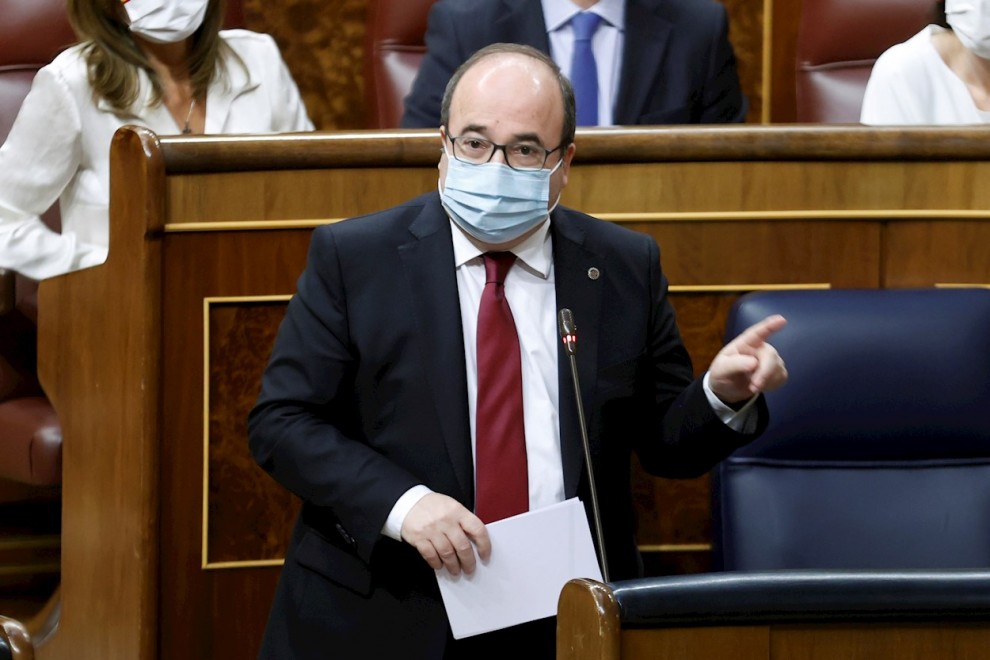 El ministro de Política Territorial, Miquel Iceta durante la sesión de control al Gobierno este miércoles en el Congreso.