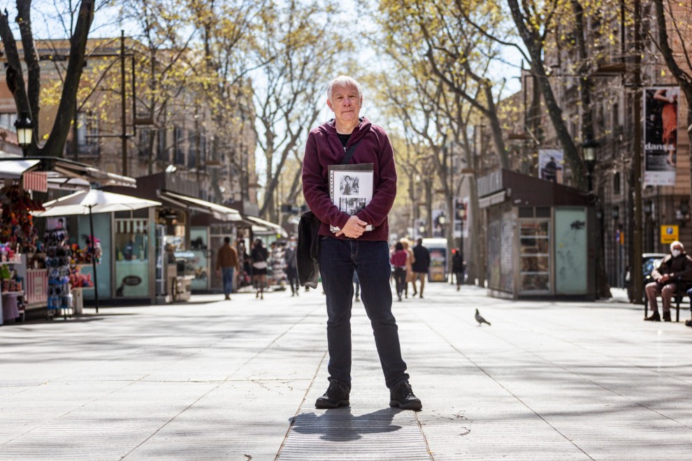 L'historiador Andy Durgan a les Rambles de Barcelona.