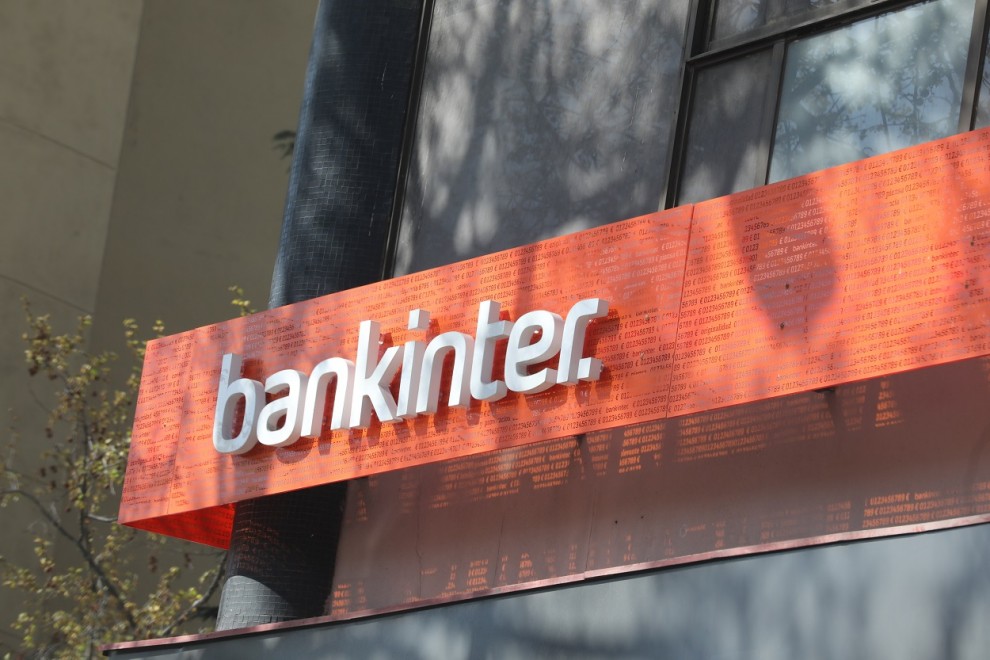 Letrero de Bankinter en una de sus oficinas en  Madrid. E.P./Marta Fernández