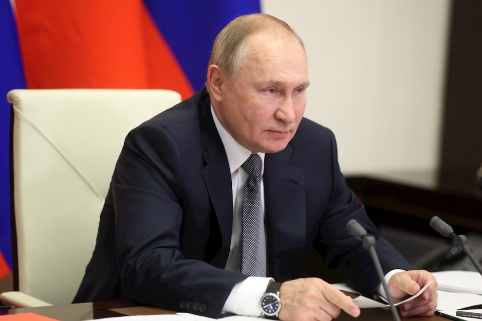 14/12/2021 El presidente ruso, Vladimir Putin, asiste a una reunión con el presidente chino, Xi Jinping vía telemática