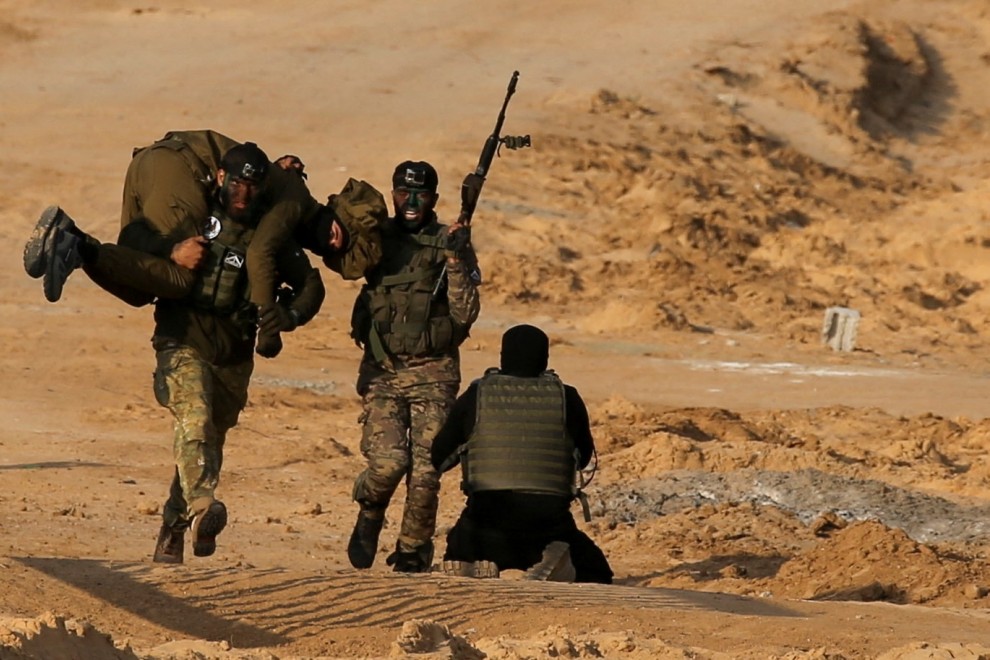 29/12/2021 Militantes palestinos participan en un ejercicio militar en Rafah, en el sur de la Franja de Gaza