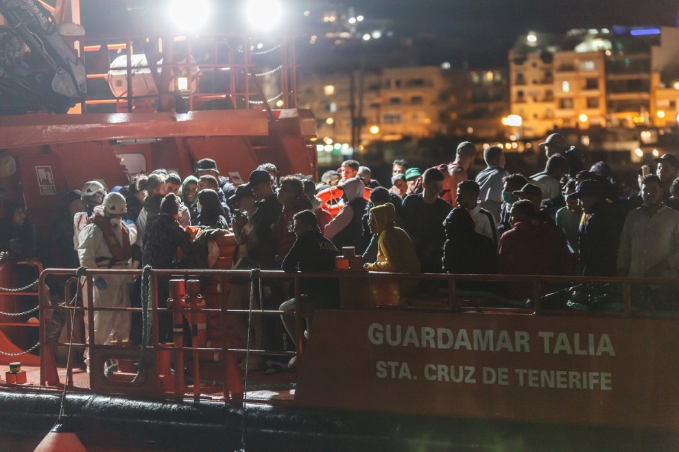 17/01/22-La Salvamar Talía llega al puerto de Arguineguín con varios migrantes a 14 de septiembre de 2021 en Gran Canaria (Islas Canarias), España.