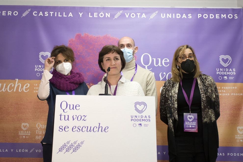 La número 2 de Unidas Podemos por Valladolid, María Sánchez, valora los resultados obtenidos por su formación en los comicios para Castilla y León durante la noche electoral del 13F en el Espacio de Coworking “Gazpacho de Cerezas”, a 13 de febrero de 2022