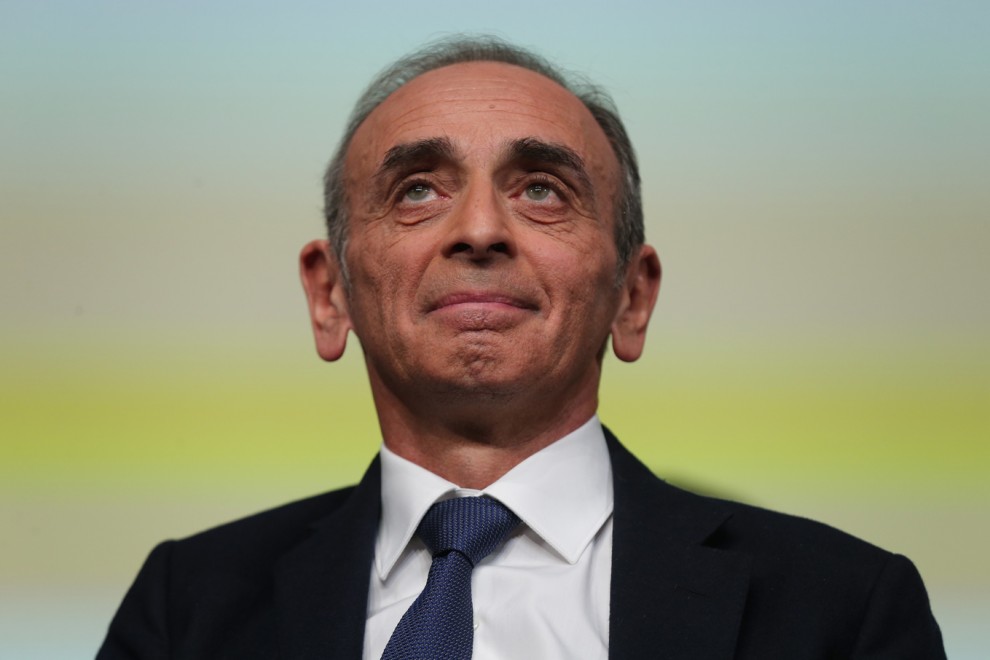 ' El líder y candidato a las elecciones presidenciales de 2022, Eric Zemmour, reacciona después de los resultados de la primera ronda de las elecciones presidenciales francesas en París, Francia, el 10 de